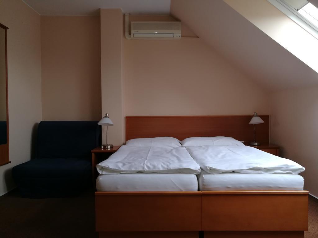 Penzion Siesta Valtice Luaran gambar